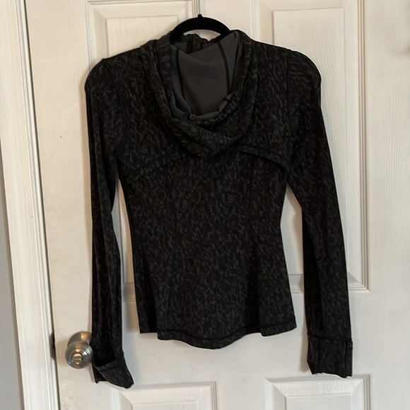 LULULEMON Define Hooded Jacket Nulu | 4 - Picture 3 of 4